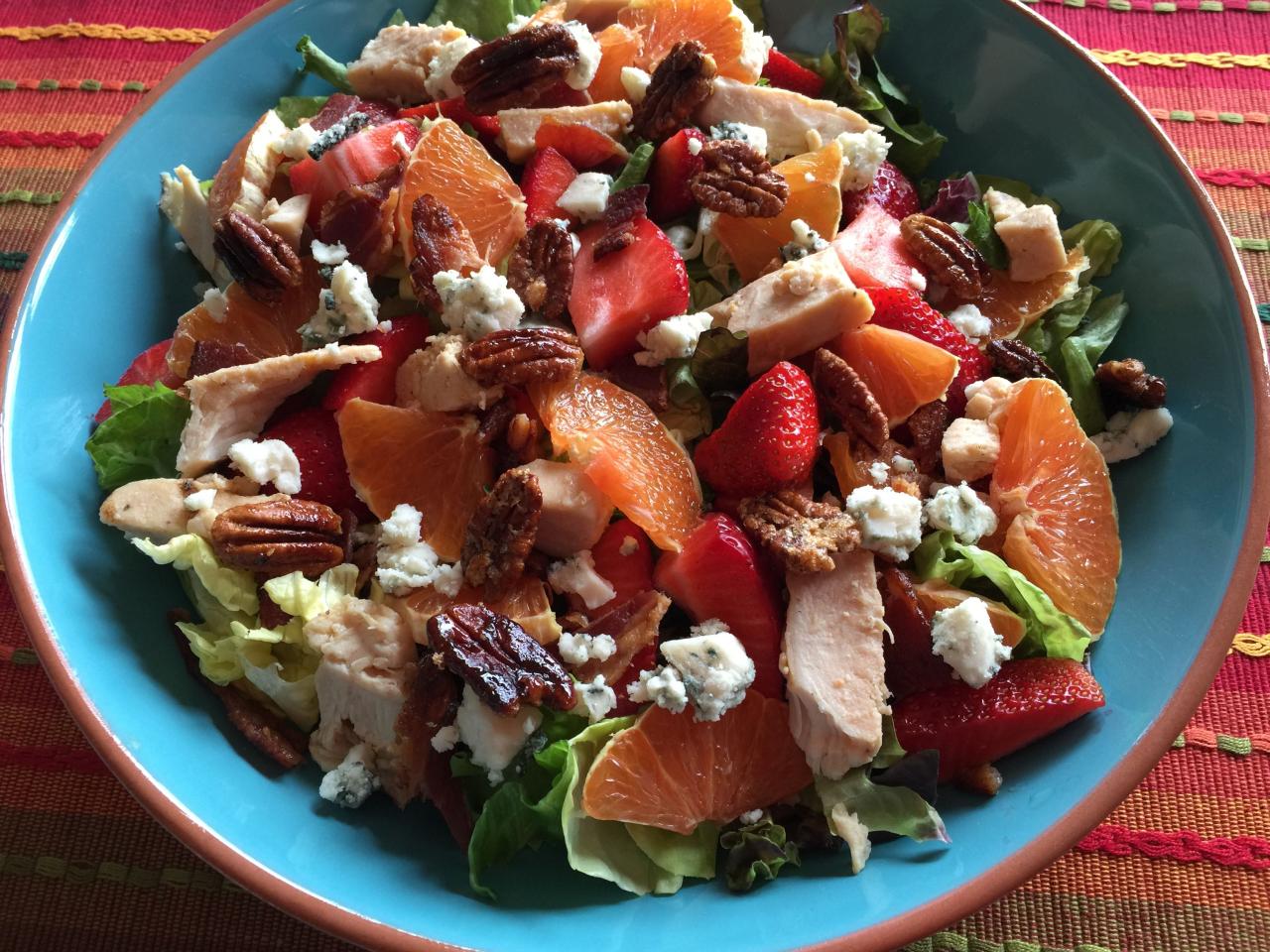 Blue Flowers in Your Salad: A Guide to Edible Blooms